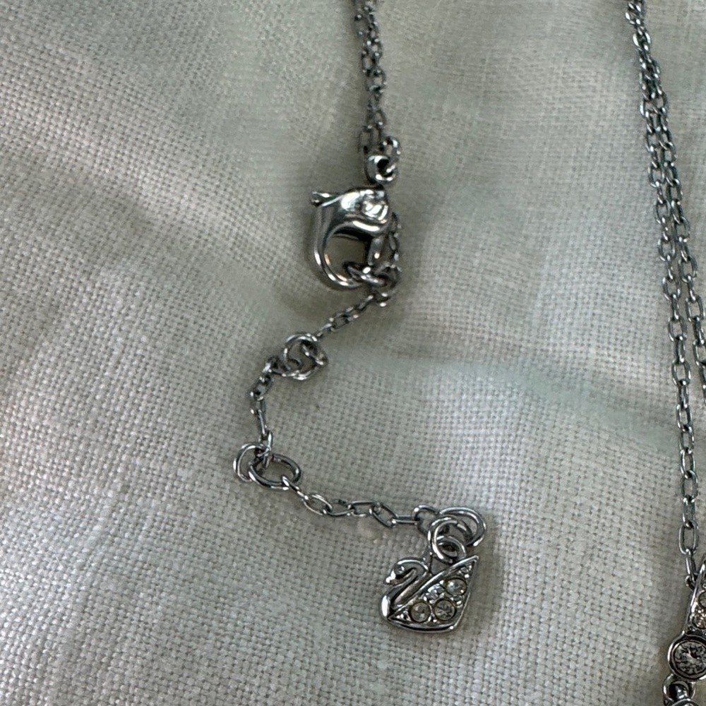 Swarovski Teardrop Crystal Pendant Necklace - Picture 3 of 4